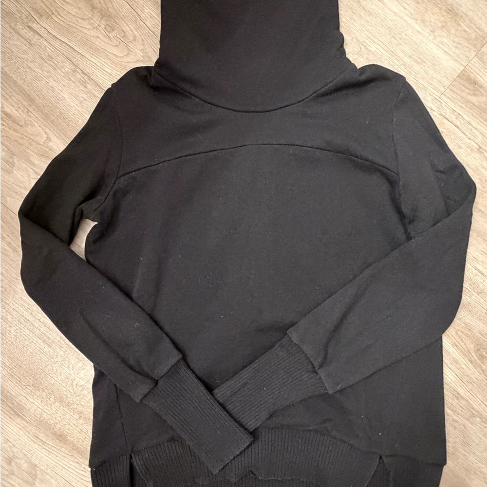 ALO YOGA funnel haze long sleeve top